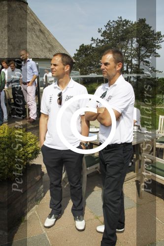 Zandvoort, 21 Mei 2012
Golfen met BN-ers voor de stichting DON (Diabetis Onderzoek Nederland)
Frank de Boer met zijn broer Ronald de Boer
Foto Peter Smulders BV