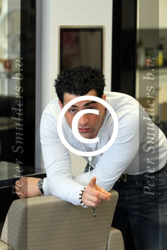 Hoofddorp 14 mei 2012
Kapper Hanni Hanna knipt Fajah lourens. Hanni knipt vele voetballers en bn ers.
Peter Smulders bv