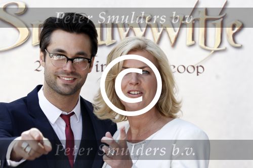Hoofddorp 21 april 2012
Premiere sneeuwwitje in bioscoop Hoofddorp. Jan Kooijman met Irene Moors
Peter Smulders bv