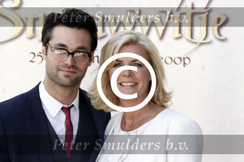 Hoofddorp 21 april 2012
Premiere sneeuwwitje in bioscoop Hoofddorp. Jan Kooijman met Irene Moors
Peter Smulders bv