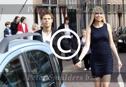 Edam Volendam 12 mei 2012
Trouwen Annemarie Hoek en Simon Keizer in Dam hotel in Edam. Jaap kwakman met vrouw
Peter Smulders bv