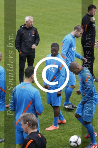 Lausanne, 18 Mei 2012
Nederlands elftal op weg naar het Ek 2012
Jetro Willems
Foto Peter Smulders BV