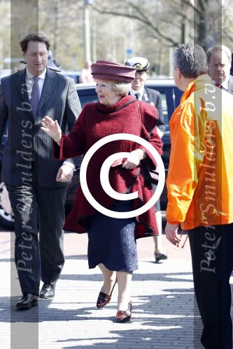 Scheveningen 21 april 2012
Jozias v Aartsen ontvangt koningin Beatrix bij opening Madurodam.
Peter Smulders bv