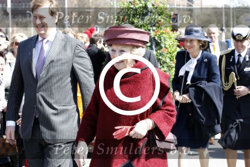 Scheveningen 21 april 2012
Jozias v Aartsen ontvangt koningin Beatrix bij opening Madurodam.
Peter Smulders bv