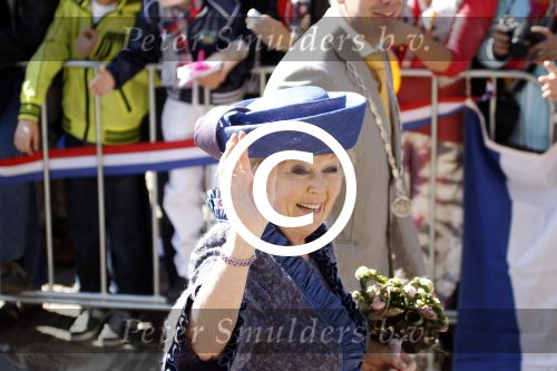 Rhenen en Veenedaal 30 april 2012
Koninginnedag met daarbij aanwezig koningin Beatrix Prins Willem Alexander Prinses Maxima Prins Constantijn Prinses Laurentien Prinses Margrite Prins Maurits Prinses Marilene Prins Bernhard Prinses Annette Prins Pieter Christiaan Prins Floris Prinses Aimee en Pieter v Vollenhoven.
Peter Smulders bv