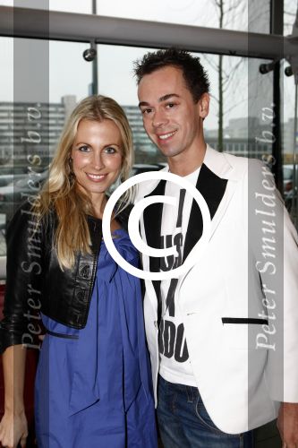 Amsterdam 16 maart 2008
Modeshow Danie Bles in expo 21. Vivian Ewbank Reijs met een vriend
Peter Smulders bv
