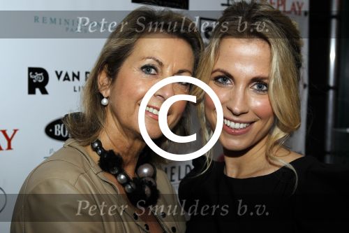 Hillegom 20 maart 2010
Modeshow dani bles. Vivian Ewbank met haar moeder Maddy
Peter Smulders bv