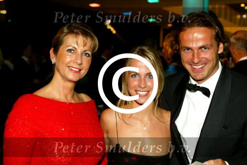 Amsterdam 22 april 2002

Uitreiking van de Musical awards in de RAI
Vivian Reys en John Ewbank
Peter Smulders bv