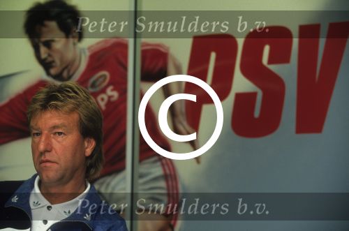 Eindhoven,  1995
Aad de Mos na ontslag bij PSV
Foto Peter Smulders BV
