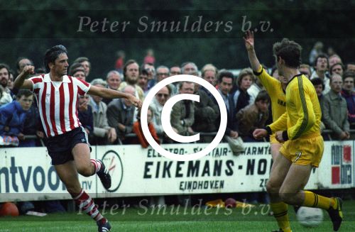 1979 Vriendschappelijke wedstrijd UNA-PSV
Adrie v Kraaij
Foto Peter Smulders BV