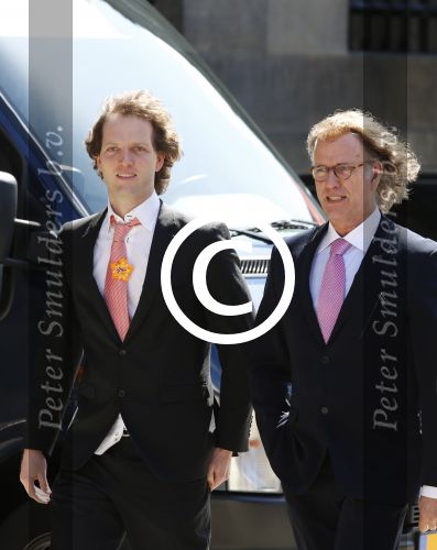 Amsterdam, 29 April 2013
Vertrek Kon. familie vanuit Paleis op de Dam naar het diner in het Rijksmuseum
Andre Rieu met zijn zoon Pierre Rieu
Foto Peter Smulders BV
