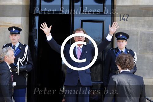 Amsterdam, 29 April 2013
Vertrek Kon. familie vanuit Paleis op de Dam naar het diner in het Rijksmuseum
Andre Rieu met zijn zoon Pierre Rieu
Foto Peter Smulders BV