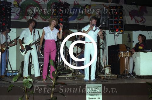 Eindhoven 1979 
BZN optreden bij de PSV Supportersclub met o.a. Jan Keizer en Anny Schilder
Foto Peter Smulders BV