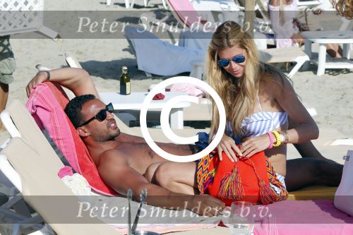 Ibiza 2 mei 2013
Estelle Cruijff en Badr Hari op vakantie op ibiza.
Peter Smulders bv