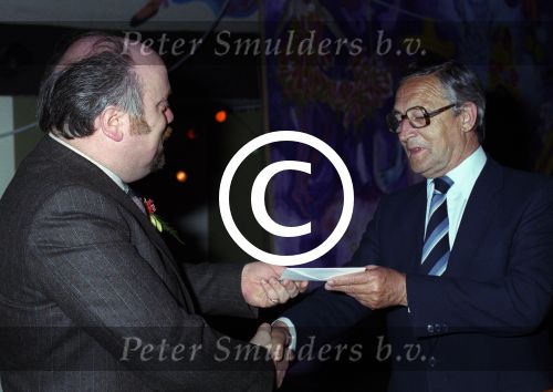 Eindhoven 1979
Feest Supportersclub PSV (60 jaar bestaan) opgericht in 1920 en is de oudste supp. club van Nederland.
Voorzitter Ad Schreuders
Foto Peter Smulders BV