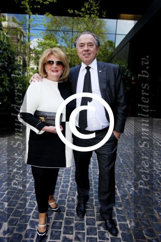 Amsterdam, 15 Mei 2013 In het Conservatorium Hotel vierde Leco Zadelhoff zijn 45ste verjaardag en 25 jaar in het vak.
Benno Leeser met zijn vrouw Kitty Leeser
Foto Peter Smulders BV