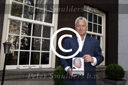 Amsterdam 15 mei 2013
Presentatie boek Bram Moszkowicz in hotel the Dylan. Zijn ex Julliette Polak heeft de foto voor het boek gemaakt.
Peter Smulders bv