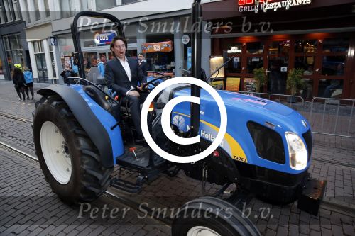 Amsterdam 13 mei 2013
Premiere leve boerenliefde in tuschinski. Cas jansen en Annelieke Bouwers
Peter Smulders bv
