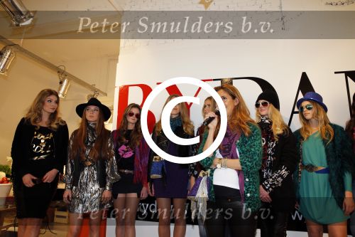 Amsterdam 23 april 2013
Presentatie by Danie Bles in World fashion center.
Peter Smulders bv