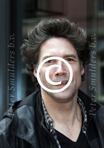 Amsterdam 28 april 2013
Premiere John v Eerd in het nieuwe de la mar theater. daniel Boissevain met vrouw
Peter Smulders bv