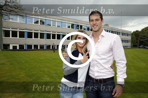 Hilversum 13 mei 2013
Danielle Oerlemans en Tim Visser zijn ambassadeurs van de rugby acadamy .
Peter Smulders bv
