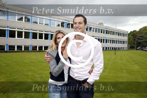 Hilversum 13 mei 2013
Danielle Oerlemans en Tim Visser zijn ambassadeurs van de rugby acadamy .
Peter Smulders bv