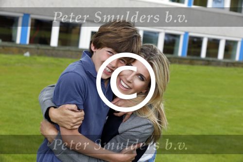 Hilversum 13 mei 2013
Danielle Oerlemans en Tim Visser zijn ambassadeurs van de rugby acadamy .
Peter Smulders bv