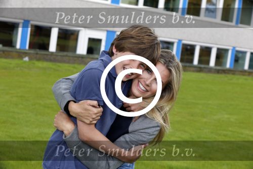 Hilversum 13 mei 2013
Danielle Oerlemans en Tim Visser zijn ambassadeurs van de rugby acadamy .
Peter Smulders bv