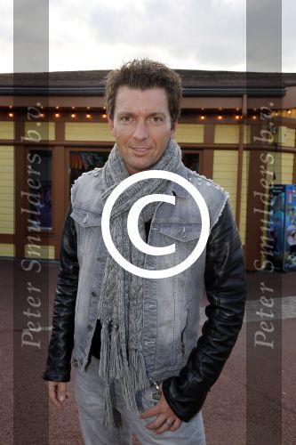 Harderwijk 14 mei 2013
Premiere nieuwe show in het dolfinarium. Danny Nicolai met gezin
Peter Smulders bv