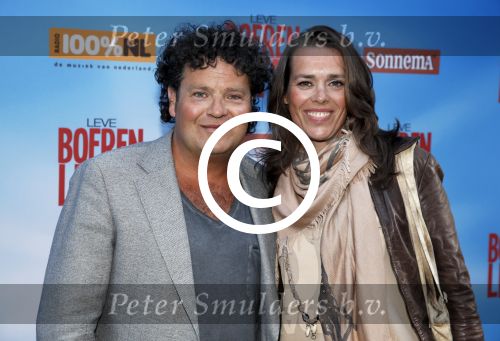 Amsterdam 13 mei 2013
Premiere leve boerenliefde in tuschinski. Dirk Zeelenberg met vrouw Suus
Peter Smulders bv