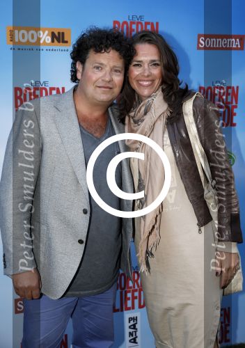 Amsterdam 13 mei 2013
Premiere leve boerenliefde in tuschinski. Dirk Zeelenberg met vrouw Suus
Peter Smulders bv
