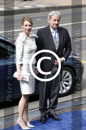 Amsterdam, 30 April 2013
Inhuldiging Koning Prins Willem Alexander en Koningin Maxima
Eberhard v d Laan met partner
Foto Peter Smulders BV