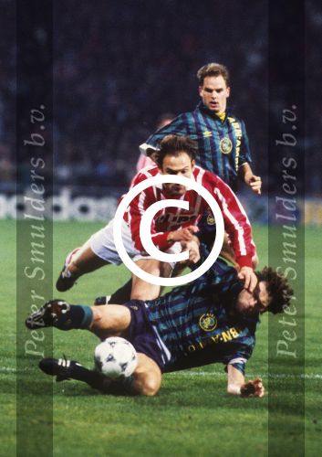 1993-1994
Edwin v Ankeren spelend voor PSV
Foto Peter Smulders BV