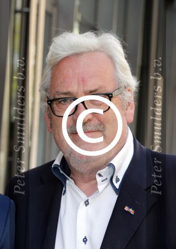 Amsterdam 28 april 2013
Premiere John v Eerd in het nieuwe de la mar theater. Ernst daniel Smid
Peter Smulders bv