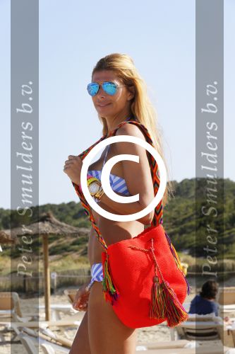 Ibiza 2 mei 2013
Estelle Cruijff en Badr Hari op vakantie op ibiza.
Peter Smulders bv
