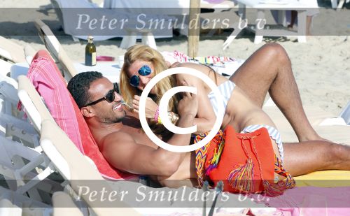 Ibiza 2 mei 2013
Estelle Cruijff en Badr Hari op vakantie op ibiza.
Peter Smulders bv