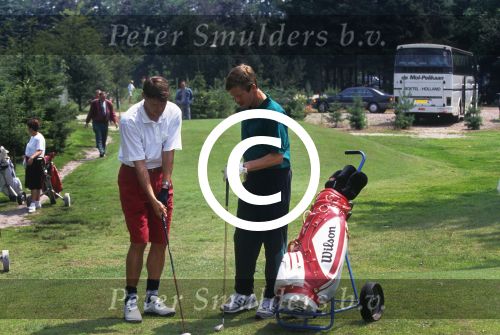 1993 Frank Arnesen samen met Hans Westerhof op de golfbaan in Crossmoor te Weert
Foto Peter Smulders BV
