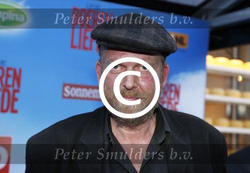 Amsterdam 13 mei 2013
Premiere leve boerenliefde in tuschinski. Rense Westra (l) met Frans Zwaagstra
Peter Smulders bv
