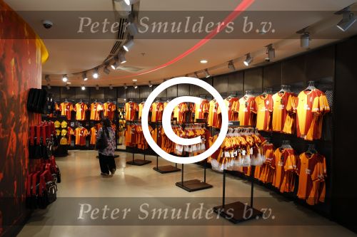 Istanbul 20 en 22 mei 2013
Diverse gebouwen en populaire winkels in Istanbul. Galatasaray fan shop
Peter Smulders bv