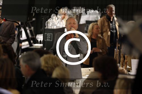 Laren 10 mei 2013
Gordon opent nieuwe riviera Maison winkel samen met Henk Teunissen ( eigenaar)
Peter Smulders bv