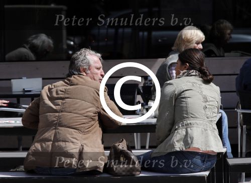 Amsterdam 28 april 2013
Hans en Shanna Breukhoven op terras
Peter Smulders bv