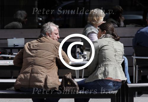 Amsterdam 28 april 2013
Hans en Shanna Breukhoven op terras
Peter Smulders bv