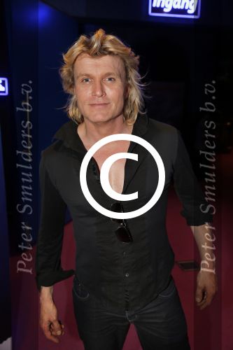 Harderwijk 14 mei 2013
Premiere nieuwe show in het dolfinarium. Hans Klok
Peter Smulders bv