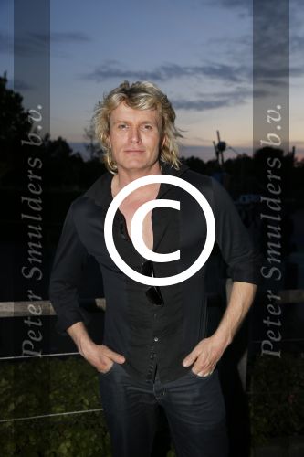Harderwijk 14 mei 2013
Premiere nieuwe show in het dolfinarium. Hans Klok
Peter Smulders bv