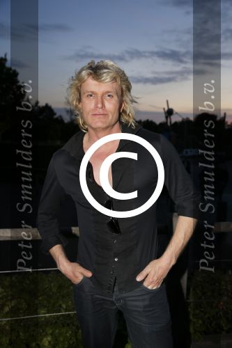 Harderwijk 14 mei 2013
Premiere nieuwe show in het dolfinarium. Hans Klok
Peter Smulders bv