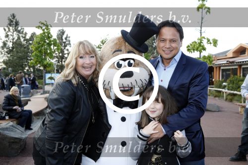 Harderwijk 14 mei 2013
Premiere nieuwe show in het dolfinarium. Harold Verwoert met gezin
Peter Smulders bv