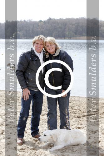 Voorst 21 april 2013
Jacques Herb met zijn vrouw Diny en hond.
Peter Smulders bv
