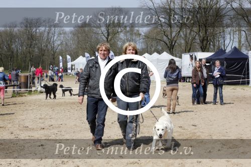 Voorst 21 april 2013
Jacques Herb met zijn vrouw Diny en hond.
Peter Smulders bv