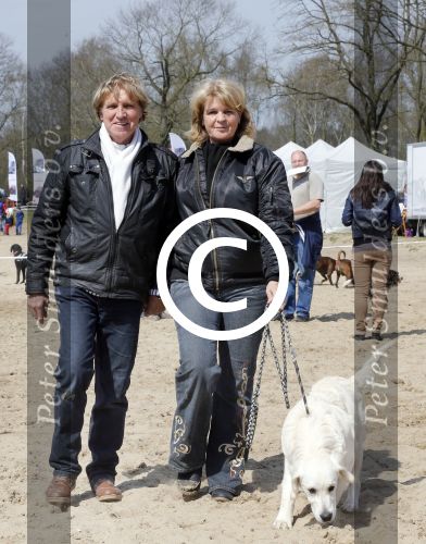 Voorst 21 april 2013
Jacques Herb met zijn vrouw Diny en hond.
Peter Smulders bv