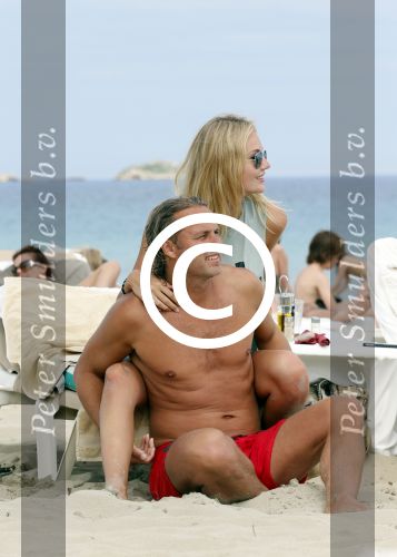 Ibiza 8 mei 2013
John Ewbank met zijn vriendin Kelly Weekers op ibiza.
Peter Smulders bv